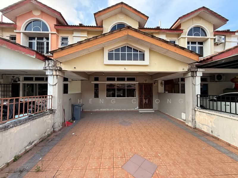 2-storey Terraced House for Sale in Taman Nusa Indah (Iskandar Puteri (Nusajaya)) - Fu Heng Chong - Exterior - PropertyGuru.com.my