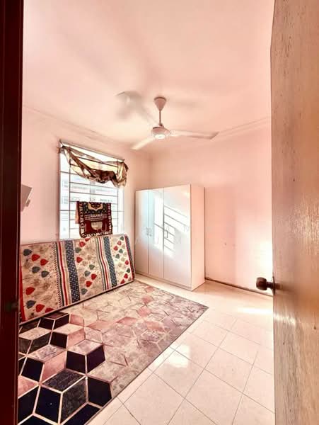 2-storey Terraced House for Sale in Binjai (Terengganu) - Muhammad Najmi - Bedroom - PropertyGuru.com.my