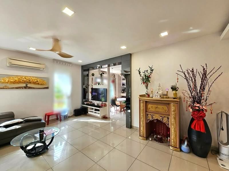 2.5-storey Terraced House for Sale in Bandar Sungai Long (Selangor) - Kew . - Living Room - PropertyGuru.com.my