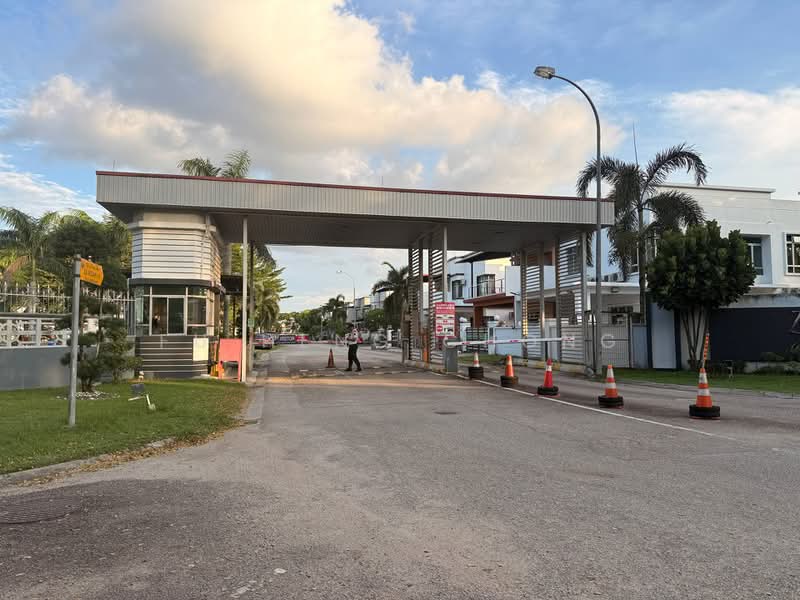 Cluster House for Sale in Taman Nusa Bestari 2 (Iskandar Puteri (Nusajaya)) - Fu Heng Chong - Exterior - PropertyGuru.com.my