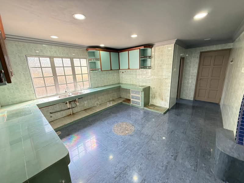 Rumah Teres 2 Tingkat untuk Dijual di Seksyen 6 (Kota Damansara) - Tom Yip - Kitchen - PropertyGuru.com.my