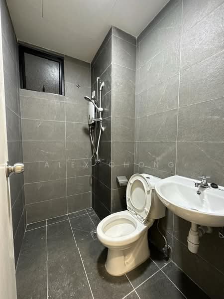 Service Residence for Rent at Majestic Maxim - Alex Chong - Bathroom - PropertyGuru.com.my