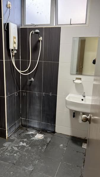 Kediaman Servis untuk Disewa di Larkin Heights - Cora Loh - PropertyGuru.com.my