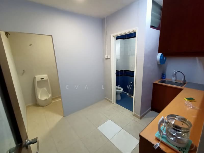 Office for Rent in Bayan Lepas (Penang) - Eva Liew - Bathroom - PropertyGuru.com.my
