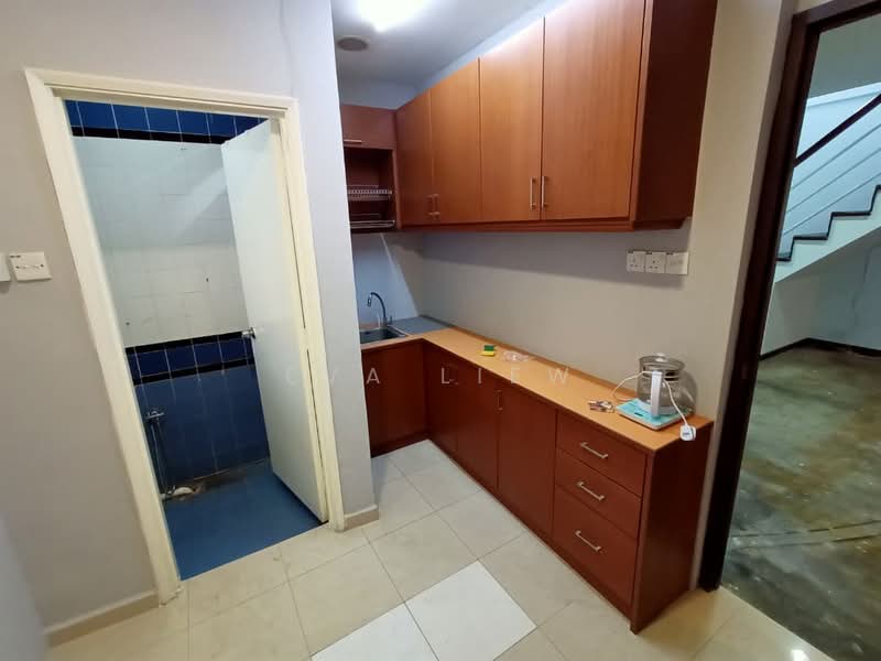 Office for Rent in Bayan Lepas (Penang) - Eva Liew - Kitchen - PropertyGuru.com.my