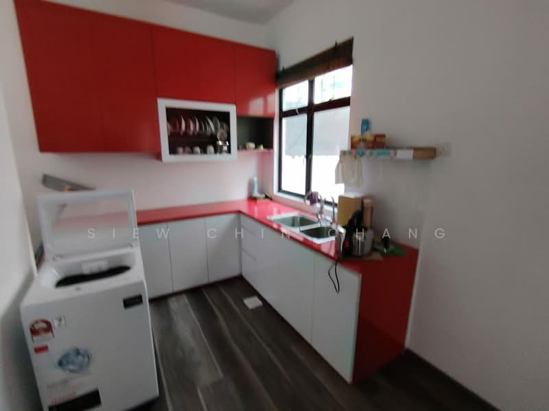 Cluster House for Sale in Skudai (Johor) - SIEW CHIN CHANG - Kitchen - PropertyGuru.com.my