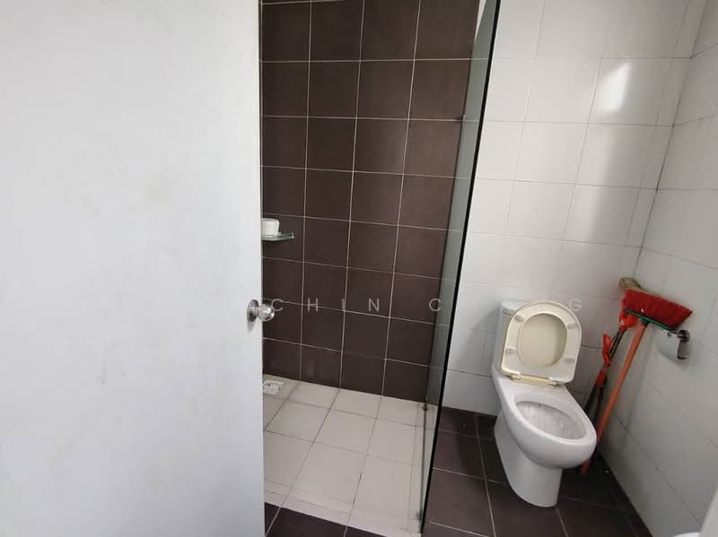 Cluster House for Sale in Skudai (Johor) - SIEW CHIN CHANG - Bathroom - PropertyGuru.com.my