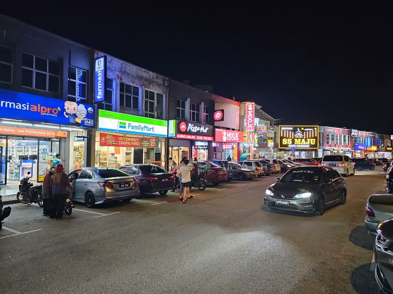 Kedai untuk Dijual di Port Dickson (Negeri Sembilan) - Adam Puah - Exterior - PropertyGuru.com.my