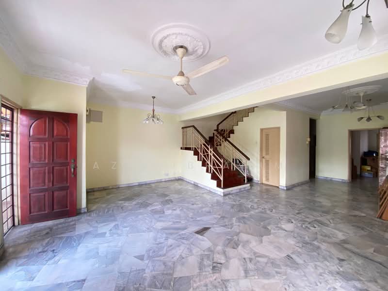 2-storey Terraced House for Sale in Cheras (Selangor) - Azli Ibrahim - Living Room - PropertyGuru.com.my