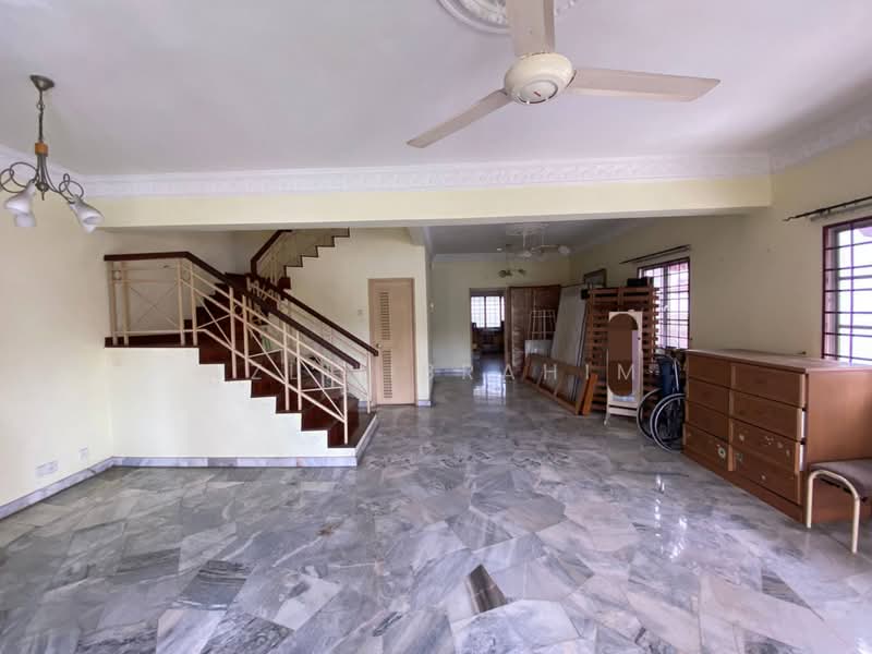 2-storey Terraced House for Sale in Cheras (Selangor) - Azli Ibrahim - Living Room - PropertyGuru.com.my