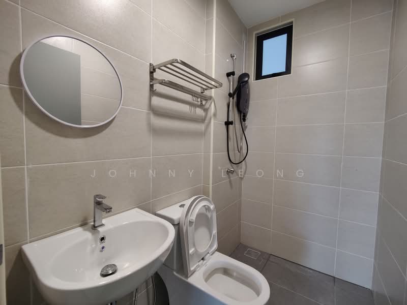 Service Residence for Rent at B11 Parkland Residence - Johnny Leong - Bathroom - PropertyGuru.com.my