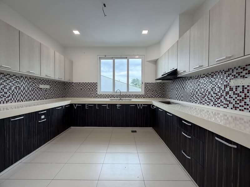 Rumah Banglo untuk Dijual di Damansara Heights (Kuala Lumpur) - Yvelle Wong - Kitchen - PropertyGuru.com.my