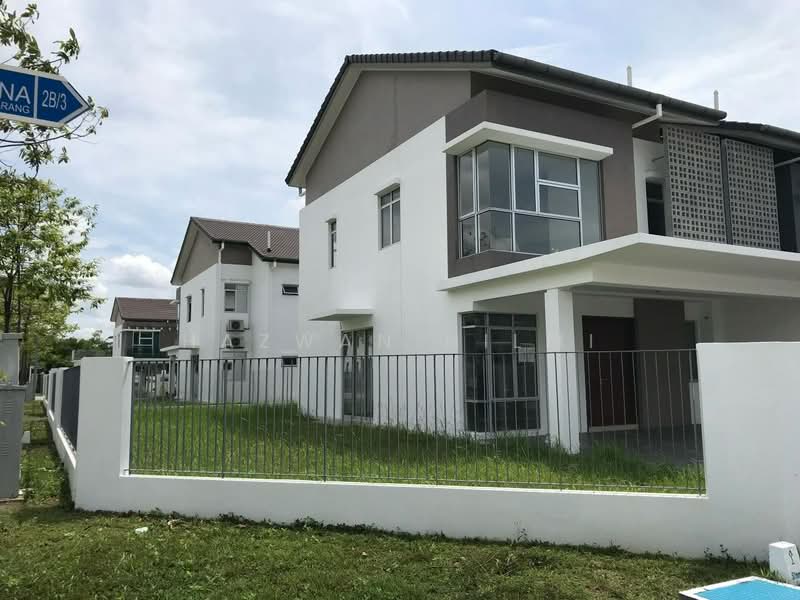2-storey Terraced House for Sale in Bandar Rimbayu (Telok Panglima Garang) - Hazwan Hilmi - Exterior - PropertyGuru.com.my