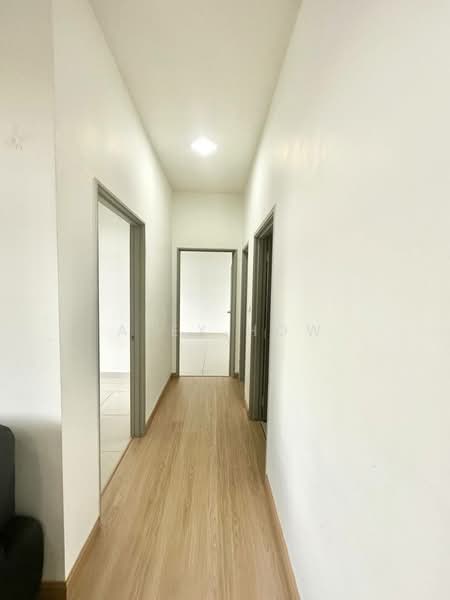 Apartment for Sale at Austin Regency (Pangsapuri Austin Perdana) - Alex How - Corridor - PropertyGuru.com.my