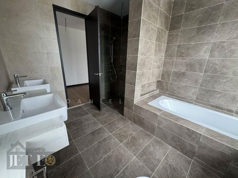 2-storey Terraced House for Sale in Bandar Tropicana Aman (Telok Panglima Garang) - Daniel Kok - Bathroom - PropertyGuru.com.my