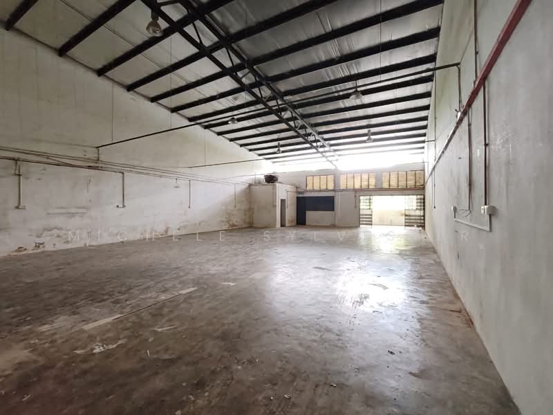 Terrace Factory for Rent in Taman Johor Jaya (Johor Bahru) - Michele Sylvester - Interior - PropertyGuru.com.my