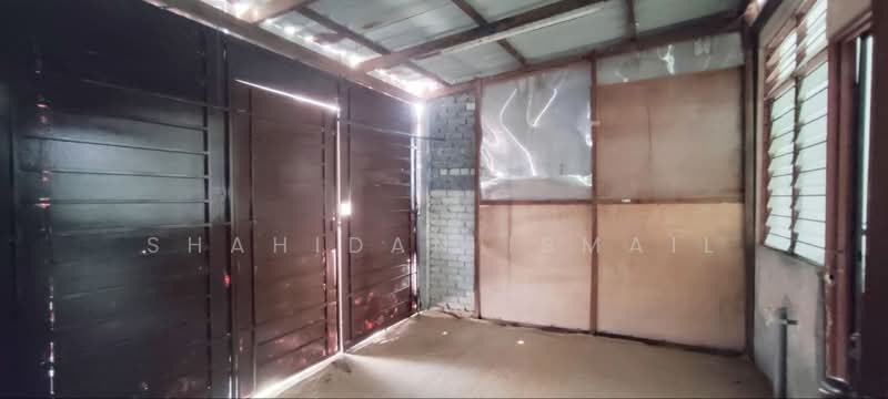 Rumah Teres 2 Tingkat untuk Dijual di Taman Budiman (Banting) - Shahidan Ismail - Interior - PropertyGuru.com.my