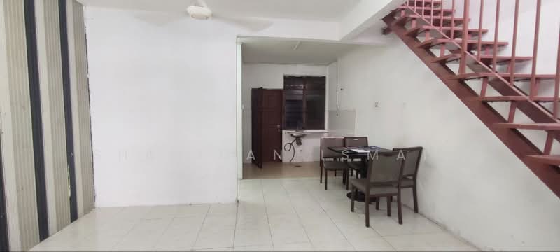 Rumah Teres 2 Tingkat untuk Dijual di Taman Budiman (Banting) - Shahidan Ismail - Interior - PropertyGuru.com.my