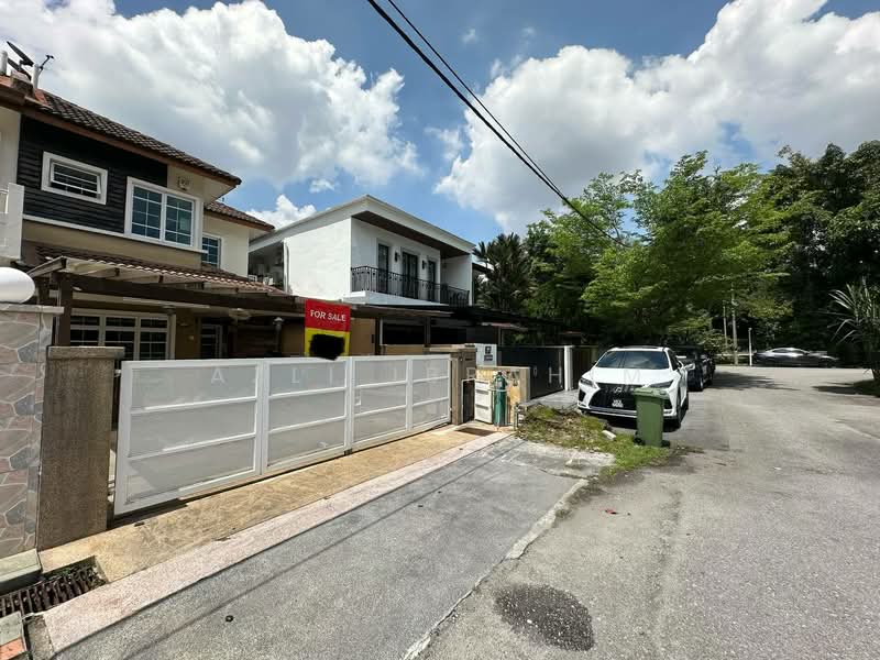 Rumah Teres 2 Tingkat untuk Dijual di Bukit Indah (Ampang) - Azli Ibrahim - Exterior - PropertyGuru.com.my