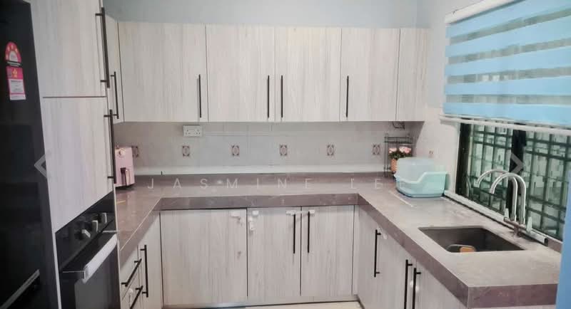 Townhouse for Rent in Petaling Jaya (Selangor) - Jasmine Lee - Kitchen - PropertyGuru.com.my