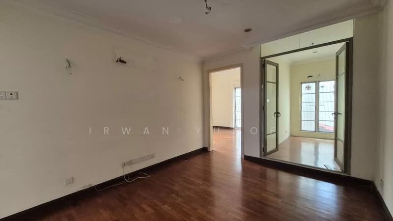 Bungalow for Sale in Bukit Jelutong (Shah Alam) - Irwan Yusoff - PropertyGuru.com.my