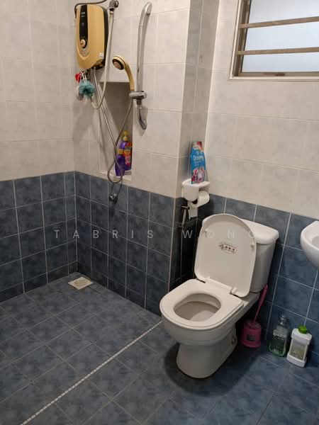 Rumah Berkembar untuk Dijual di Bukit Raja (Selangor) - Tabris Wong - Bathroom - PropertyGuru.com.my