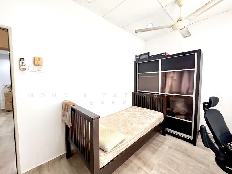Rumah Teres 2 Tingkat untuk Dijual di Taman Putra Perdana (Puchong) - Mohd Aizat Saiful Bahri - Bedroom - PropertyGuru.com.my
