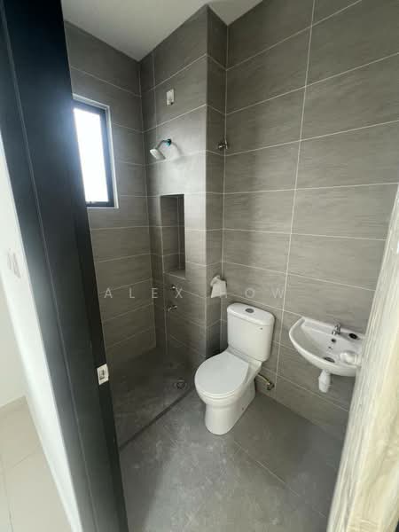 2-storey Terraced House for Sale in Iskandar Puteri (Nusajaya) (Johor) - Alex How - Bathroom - PropertyGuru.com.my