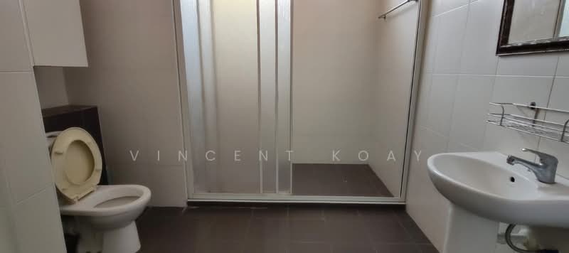 2.5-storey Terraced House for Sale in Sungai Ara (Penang) - Vincent Koay - Bathroom - PropertyGuru.com.my