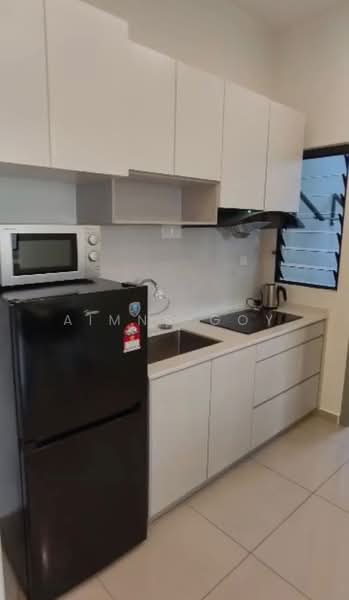Servis Apartment untuk Dijual di B11 Parkland Residence - Aimns Goy - Kitchen - PropertyGuru.com.my