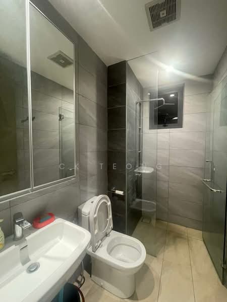 Kondominium untuk Disewa di Bennington Residences @ SkyArena - CK Teong - Bathroom - PropertyGuru.com.my