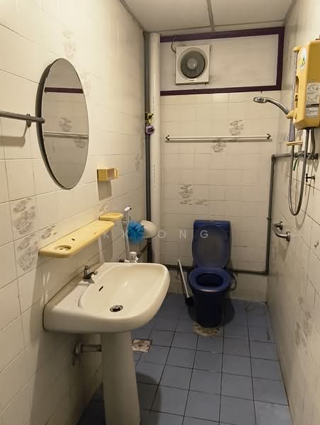 Rumah Teres 3 Tingkat untuk Disewa di Taman Desa Seputeh (Seputeh) - KK Ong - PropertyGuru.com.my