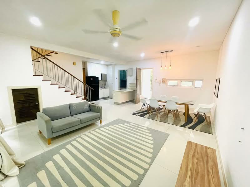 Rumah Teres 2 Tingkat untuk Disewa di Ulu Kelang (Kuala Lumpur) - Sam Jamal - Living Room - PropertyGuru.com.my