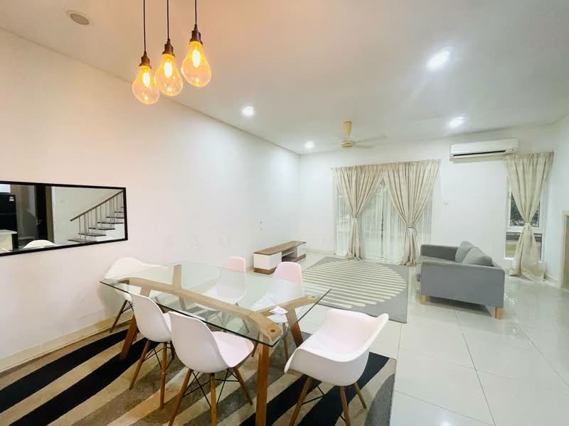 Rumah Teres 2 Tingkat untuk Disewa di Ulu Kelang (Kuala Lumpur) - Sam Jamal - Living Room - PropertyGuru.com.my