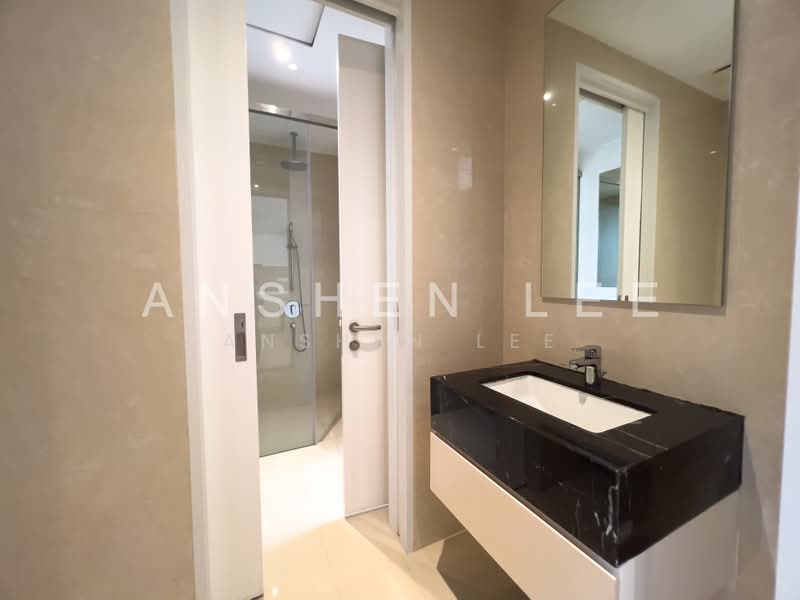 Service Residence for Sale at Pavilion Ceylon Hill - Anshen Lee - Bathroom - PropertyGuru.com.my