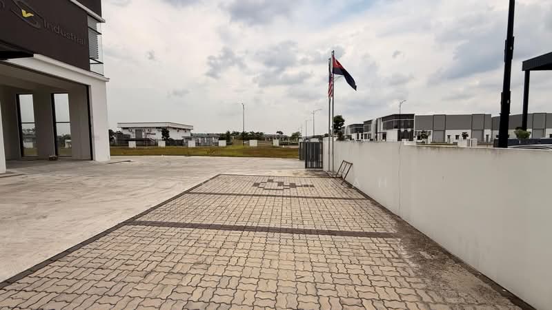 Kilang Berkembar untuk Disewa di Eco Business Park 1 (Johor Bahru) - Cace Cheah - Exterior - PropertyGuru.com.my