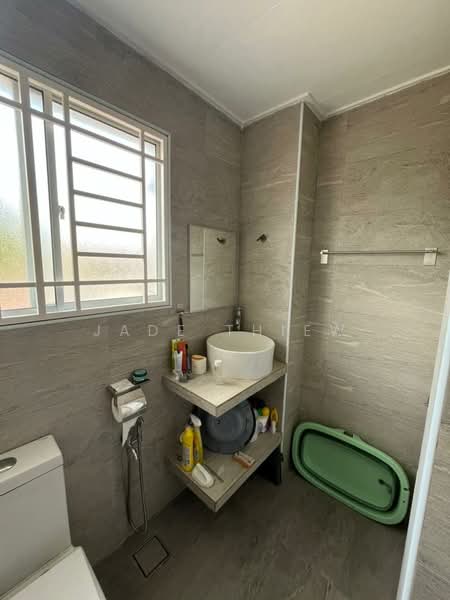 Townhouse for Sale in Bandar Damai Perdana (Cheras) - Jade Thiew - Bathroom - PropertyGuru.com.my