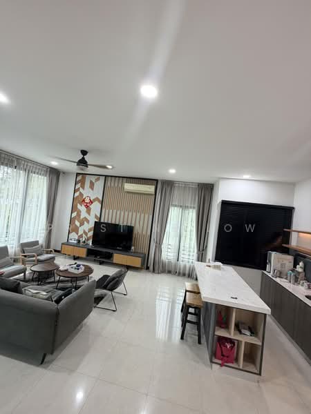 Rumah Berkembar untuk Disewa di Taman Equine (Seri Kembangan) - Pristine Low - Living Room - PropertyGuru.com.my