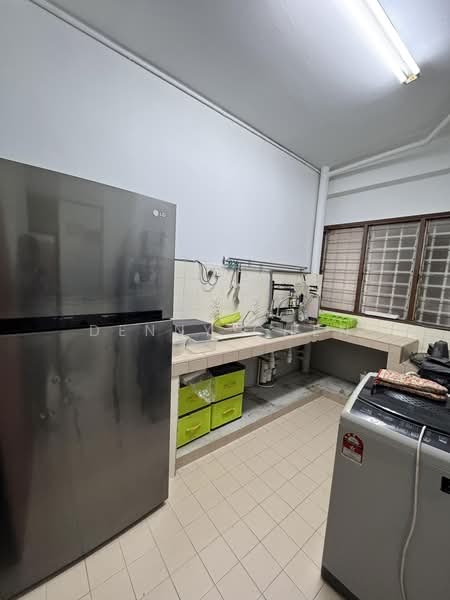 Apartment for Rent at Langkawi Apartment - Denny Chen - Kitchen - PropertyGuru.com.my