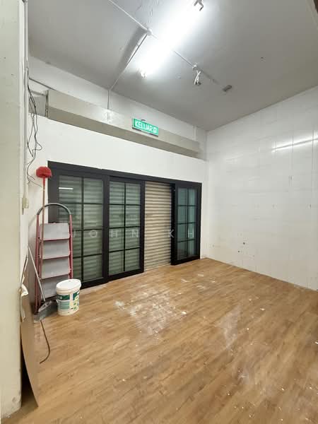 Shop for Rent in Puchong (Selangor) - John Khaw - Interior - PropertyGuru.com.my