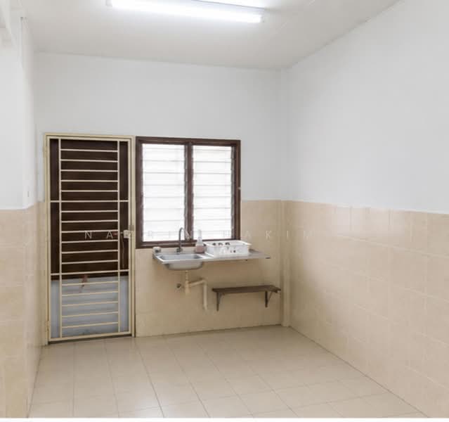 Rumah Teres 1-Tingkat untuk Dijual di Bandar Melawati (Kuala Selangor) - Nazrin Hakimin - Kitchen - PropertyGuru.com.my