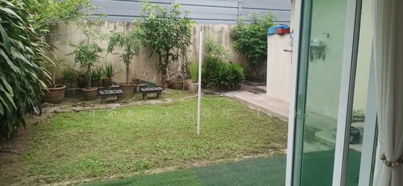 Semi-Detached House for Sale in Taman Melawati (Ulu Kelang) - Brackson Loh - Garden - PropertyGuru.com.my