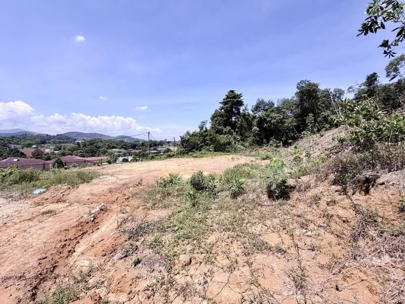 Tanah Kediaman untuk Dijual di Kampung Sungai Kantan (Kajang) - Mohd Aizat Saiful Bahri - Exterior - PropertyGuru.com.my