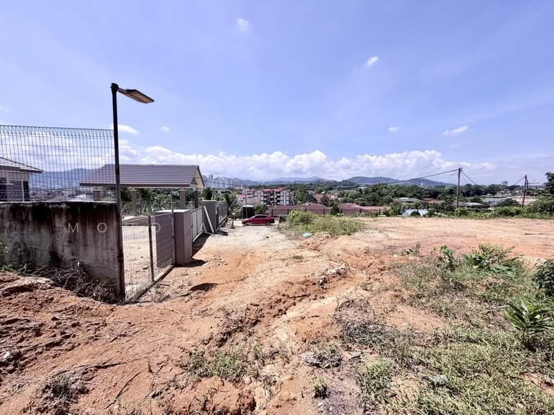 Tanah Kediaman untuk Dijual di Kampung Sungai Kantan (Kajang) - Mohd Aizat Saiful Bahri - Exterior - PropertyGuru.com.my