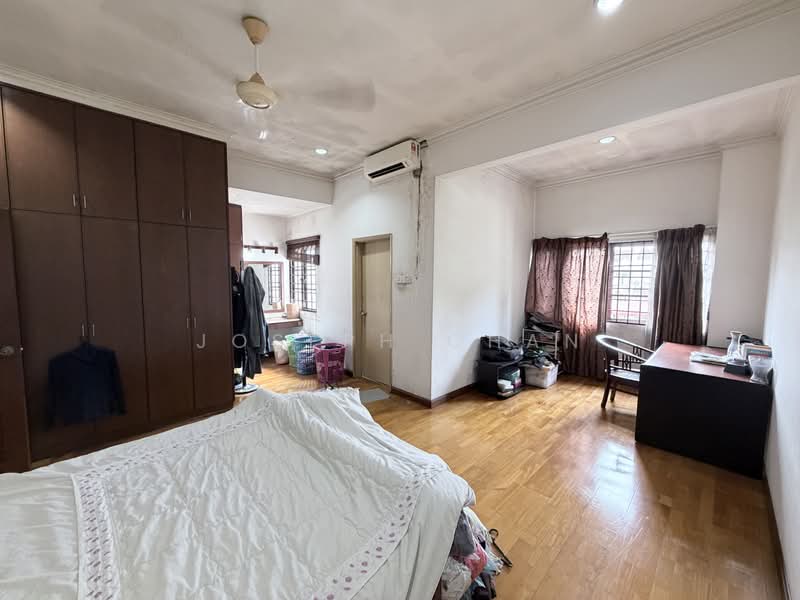 2-storey Terraced House for Sale in Bukit Jelutong (Shah Alam) - Joseph Chan - Bedroom - PropertyGuru.com.my