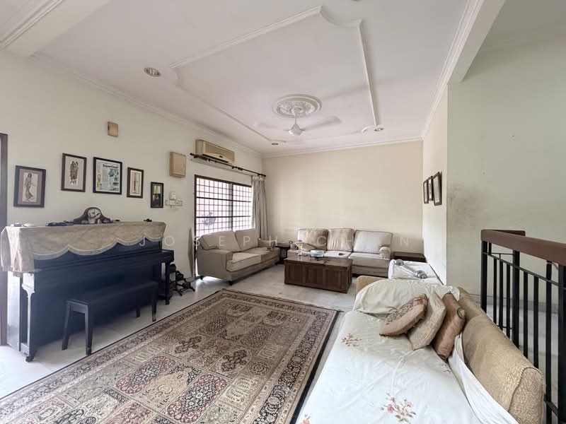 2-storey Terraced House for Sale in Bukit Jelutong (Shah Alam) - Joseph Chan - Living Room - PropertyGuru.com.my