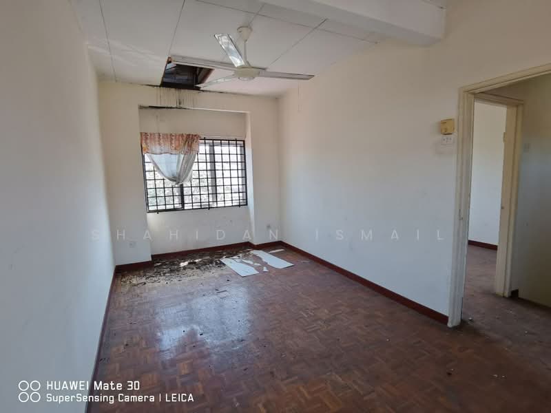 1.5-storey Terraced House for Sale in Beranang (Selangor) - Shahidan Ismail - Interior - PropertyGuru.com.my