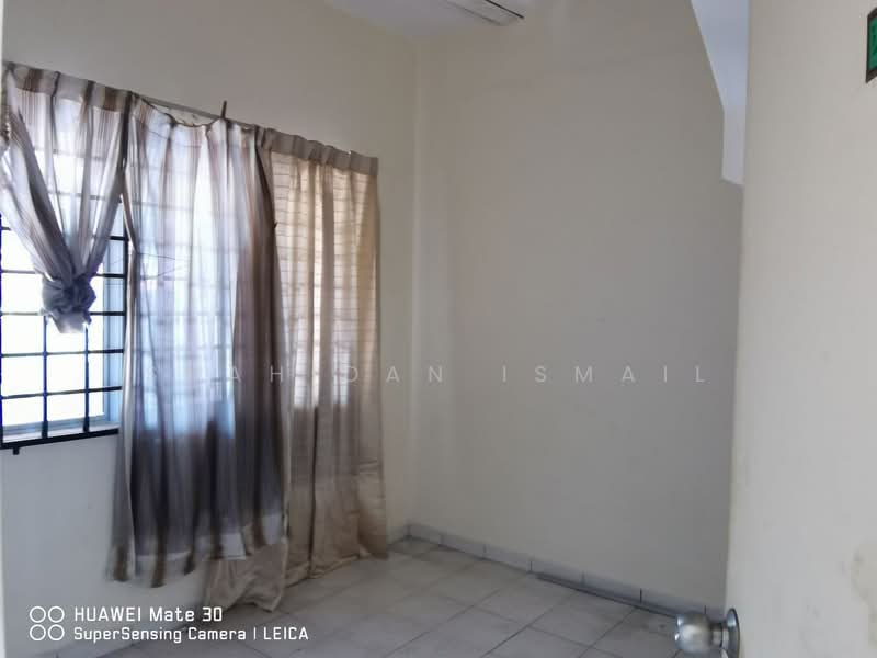 1.5-storey Terraced House for Sale in Beranang (Selangor) - Shahidan Ismail - Interior - PropertyGuru.com.my