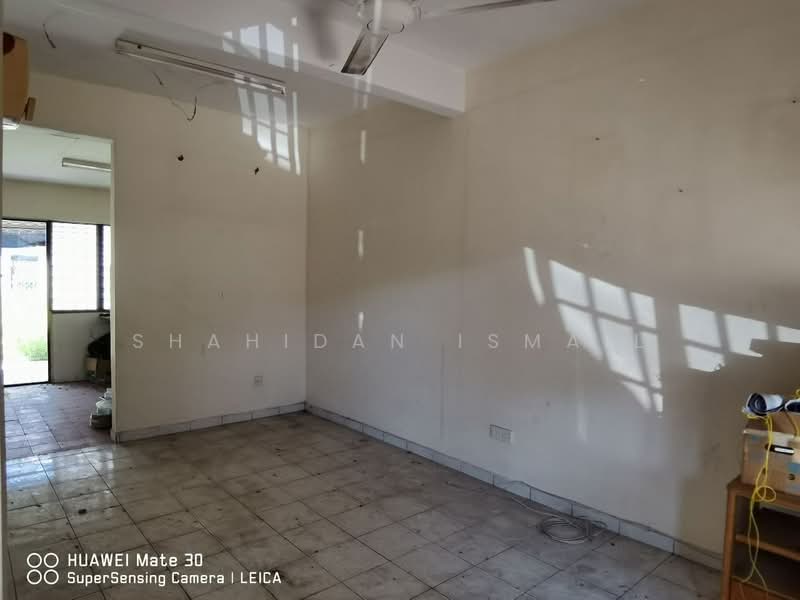 1.5-storey Terraced House for Sale in Beranang (Selangor) - Shahidan Ismail - Interior - PropertyGuru.com.my