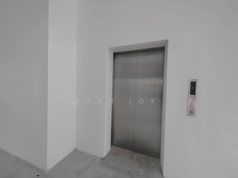 Factory for Rent in Klang (Selangor) - Ryan Lok - Corridor - PropertyGuru.com.my
